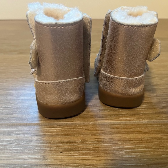 Infant Ugg Boots - Picture 6 of 7